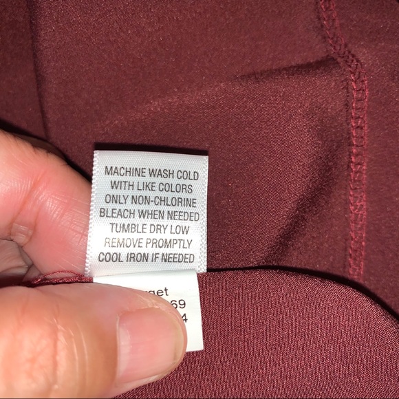 ✅ Converse Burgundy Red White Paisley Dress Medium - Picture 9 of 12